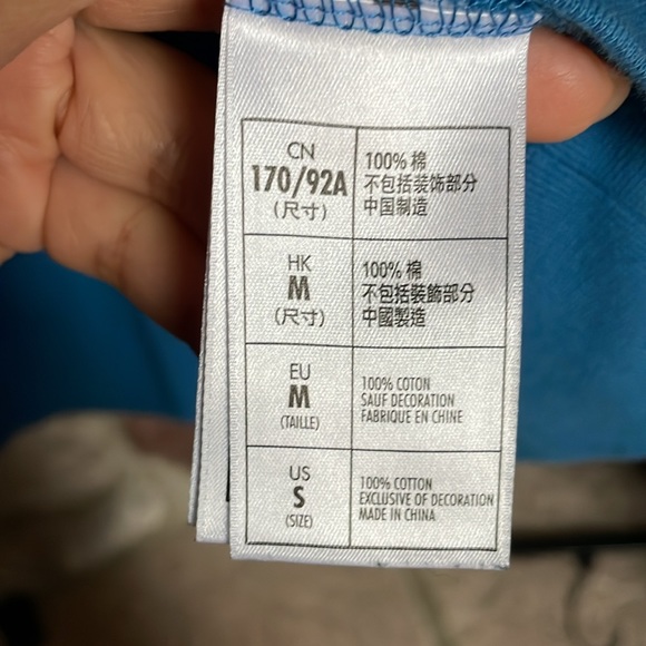 Disney Sweater - Picture 7 of 7